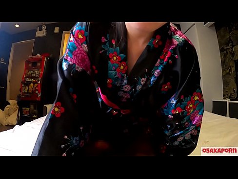 ❤️ ځوان cosplay نجلۍ په یوه آس او په یوه blowjob کې د squirt سره orgasm ته جنس خوښوي. اسيايي نجلۍ چې ويښتان لرونکې بلۍ او ښکلې سينه يې په دوديز جاپاني لباس کې په شوقيه ويډيو کې د مشت زنی ښکارندویي کوي. ساکورا 3 اوساکاپورن. ❤❌